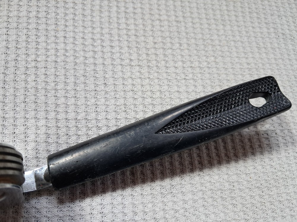 Vtg Ekco Metal Knife Sharpener Pull-Through Black Plastic Handle Chrome Plated