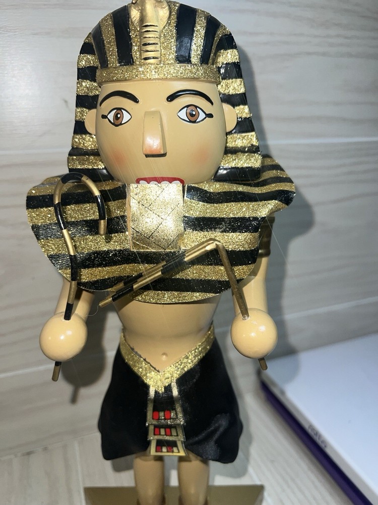 RARE Nutcracker Village Egyptian Pharaoh 2003 HTF Read Description