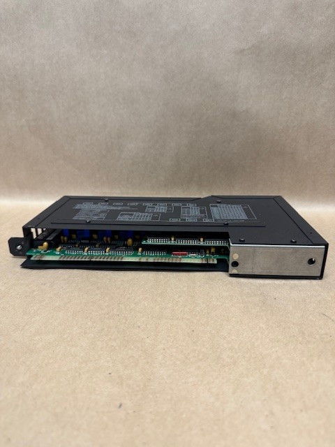 Square D TYPE RIM-126, Sy/Max, Class 8030 Isolated Input Module (Parts Only)