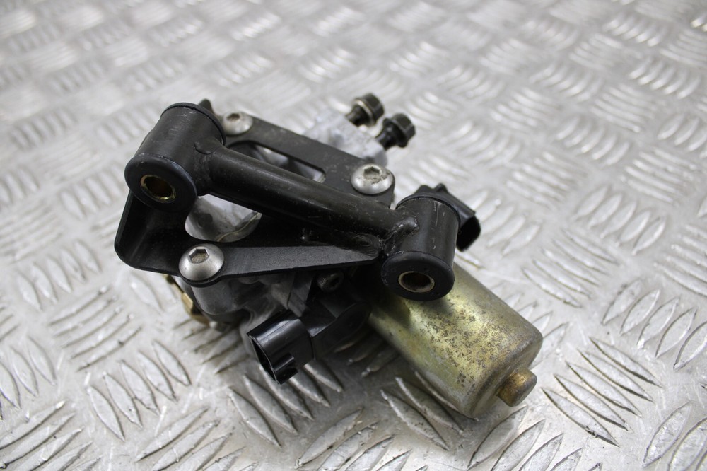Honda VFR 800 VTEC ABS 2004 rear ABS pump 2003 - 2009