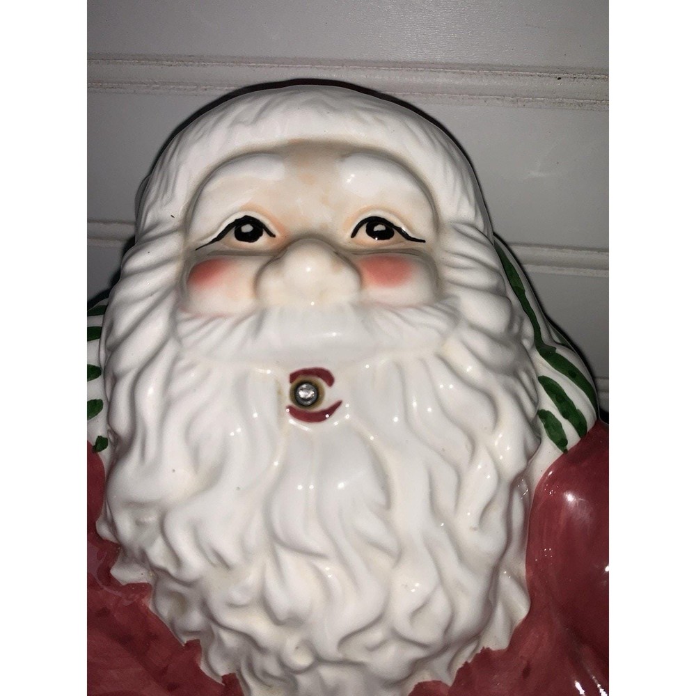 Santa Lying Down Talking Candy Dish Works With Batteries Motion Sensor
