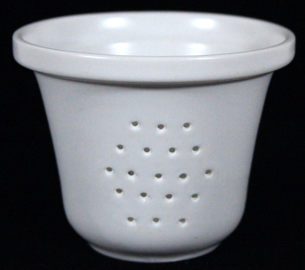 REPLACEMENT CERAMIC L00SE TEA INFUSER /STRAINER FOR TEAPOT / MUG 2 1/2" DIAMETER
