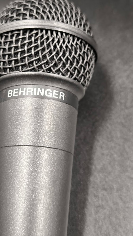 Behringer Ultravoice XM8500 Microphone Used Working Black