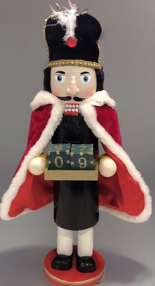 Nutcracker King Countdown To Christmas 16”