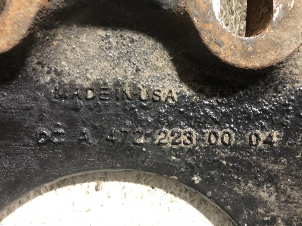 Detroit DD15 Engine Mount - Used