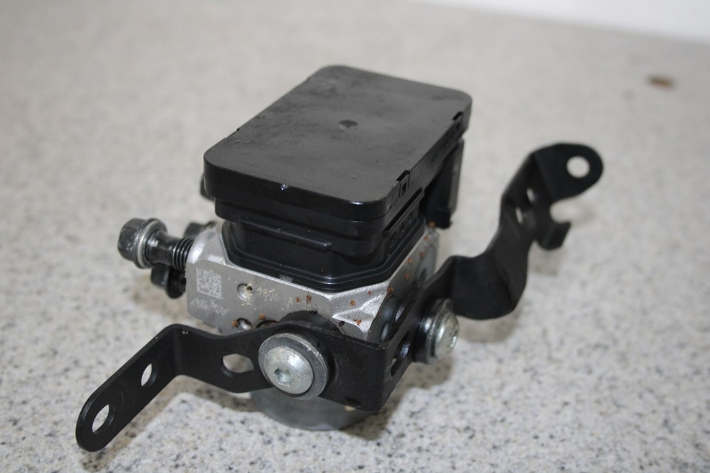 19 KAWASAKI Z400 ER400 ABS OEM ABS PUMP UNIT MODULE