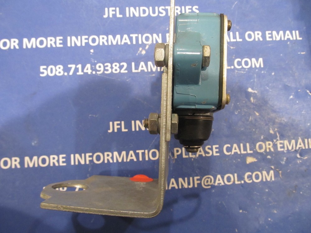 Microswitch Limit Switch, Relief Valve, BAF1-2RN-RH New Unused Surplus