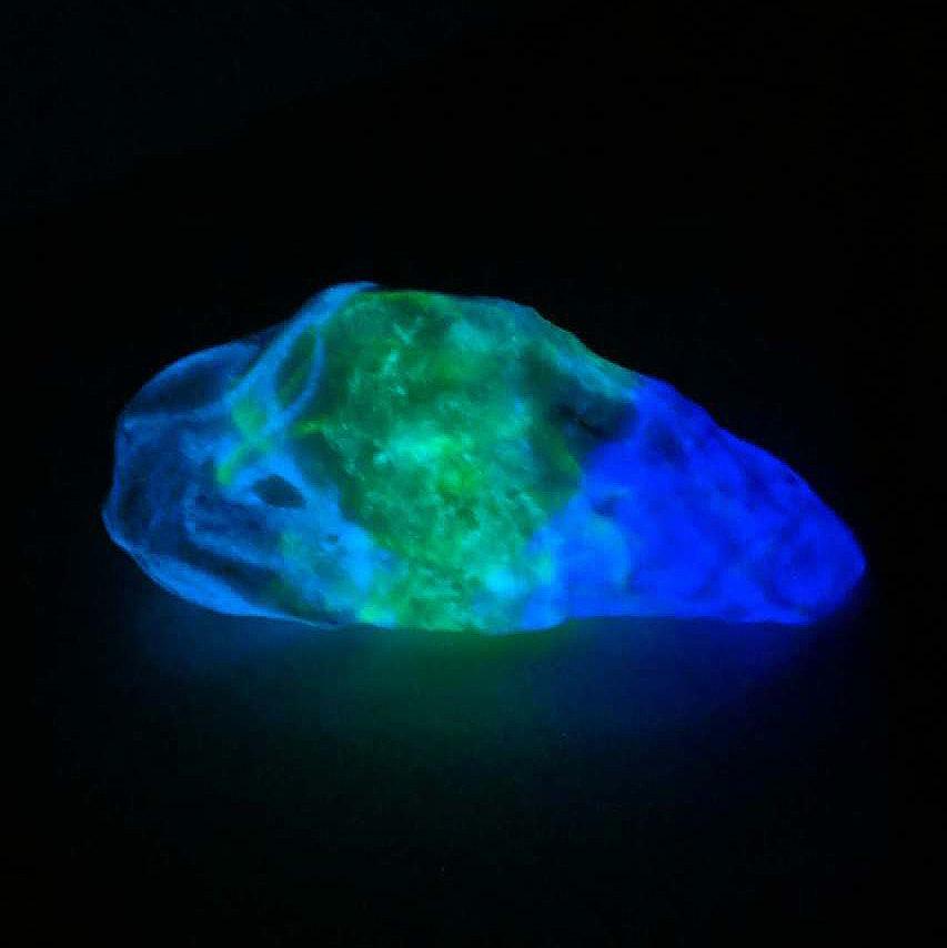 Phosphorescent Glow in the Dark Paint - Aqua