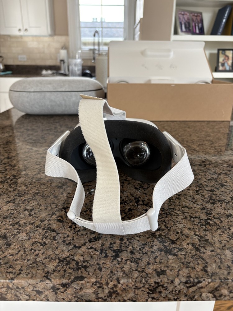 Meta Oculus Quest 2 256gb With Case