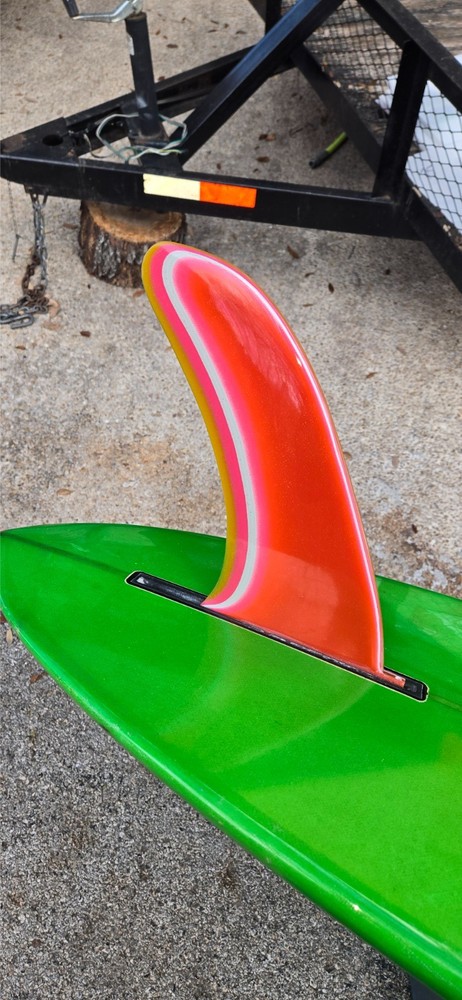 surfboard fin