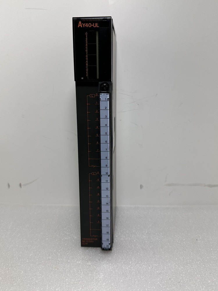 Mitsubishi AY40-UL PLC, Output Module, MELSEC, Programmable Controller