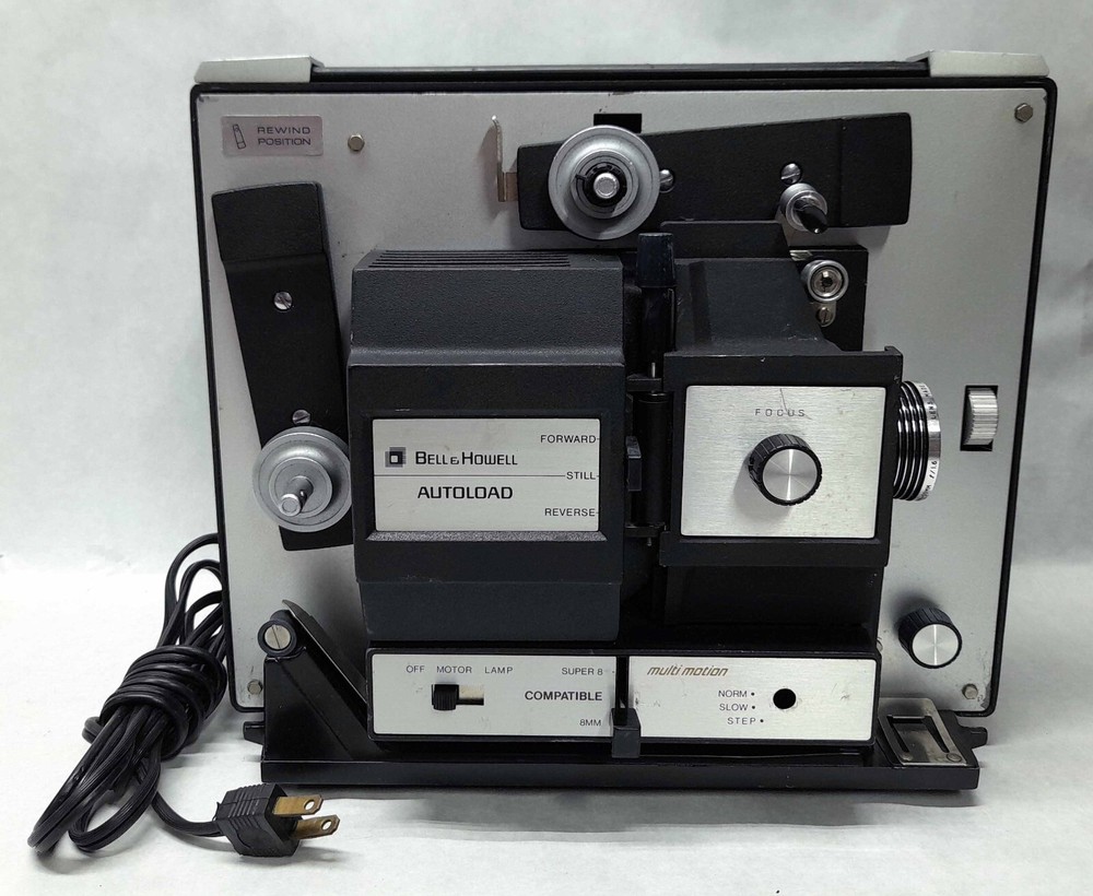 Bell & Howell Autoload 8mm / Super 8 Projector 471A - Incomplete Partially Works