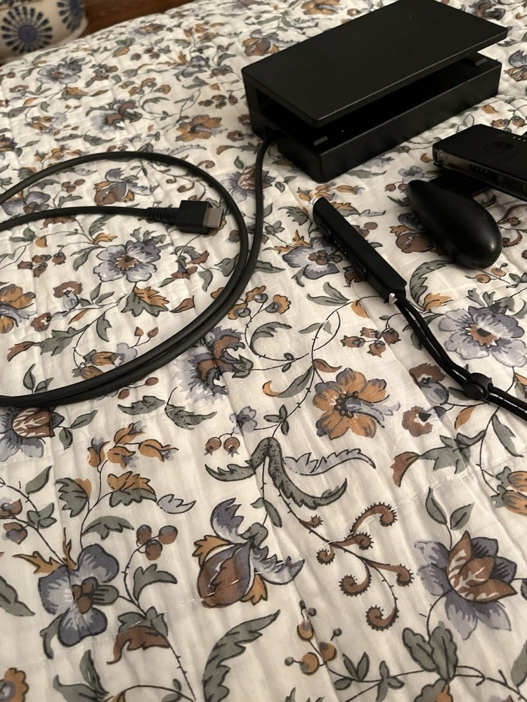 Nintendo Switch Dock, Controller Grip, Joy-Con Straps & HDMI Cable Bundle