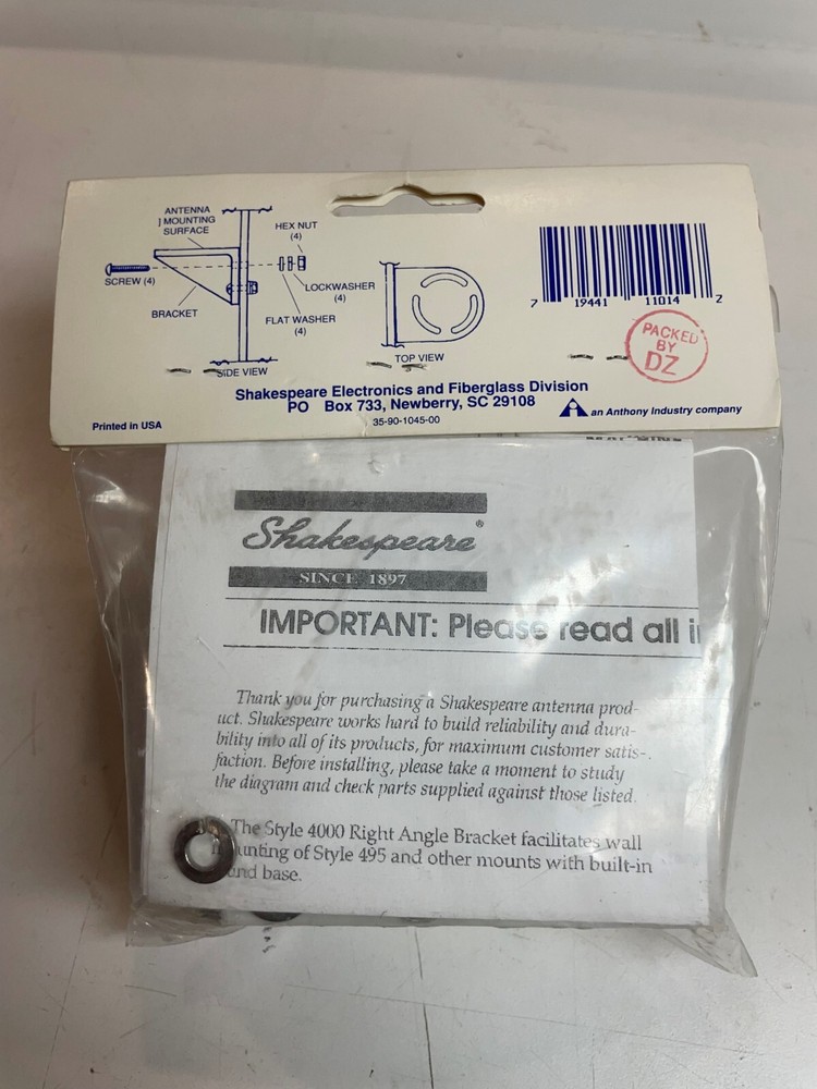 Shakespeare RIGHT ANGLE VHF ANTENNA BRACKET KIT. STYLE 4000