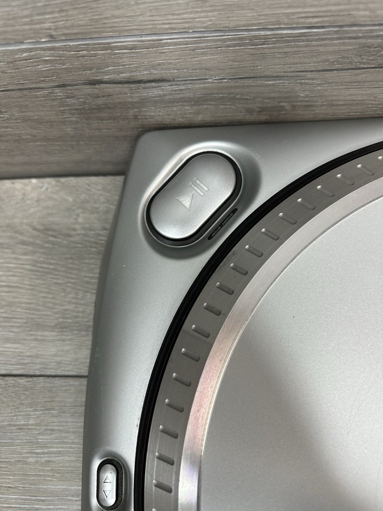 Numark TT200 DJ Turntable For Parts Untested