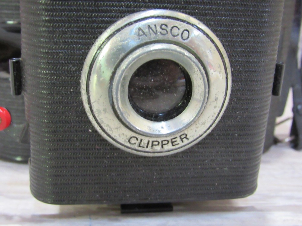 VINTAGE ANSCO Clipper CAMERA clean Good Shape With Box #xw