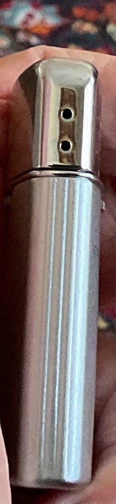 Vintage Ronson Varaflame Windlite Lighter / SERVICED.