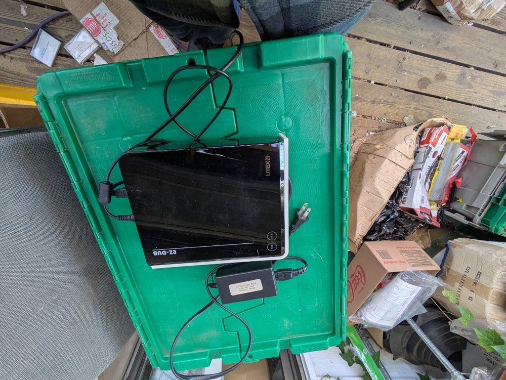LiteOn EZ-DUB DVD/CD Rewritable Drive Model DX-20A4PU06C