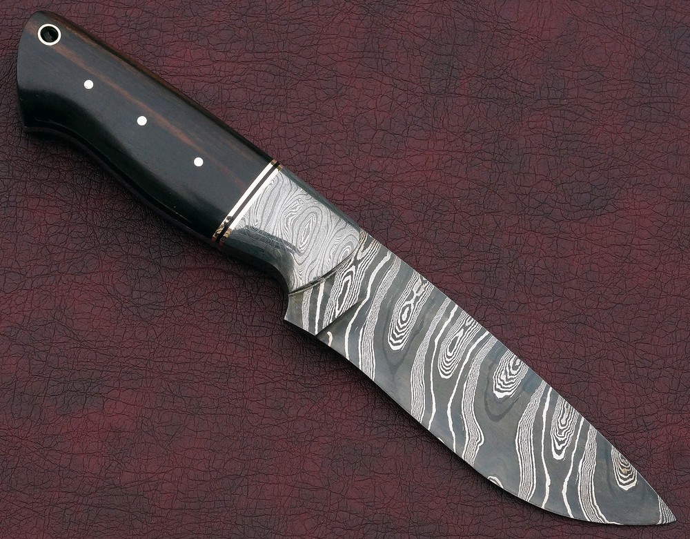 Custom Handmade Twisted Damascus Hunting Knife