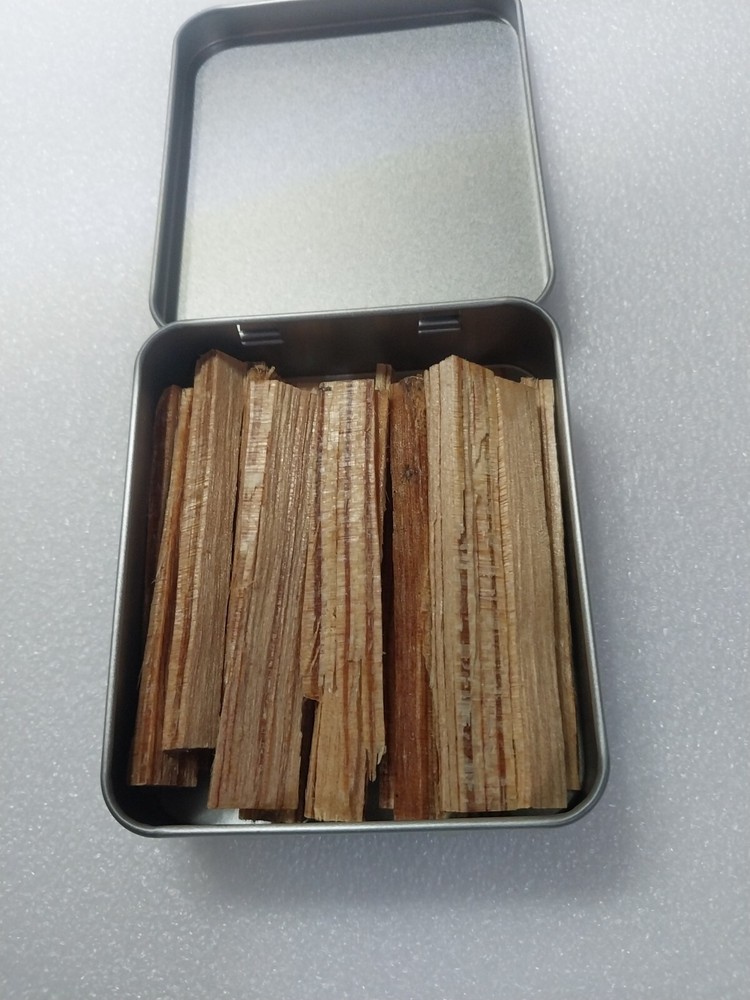 Fire Starter Kit / With Extra Pack of Wood