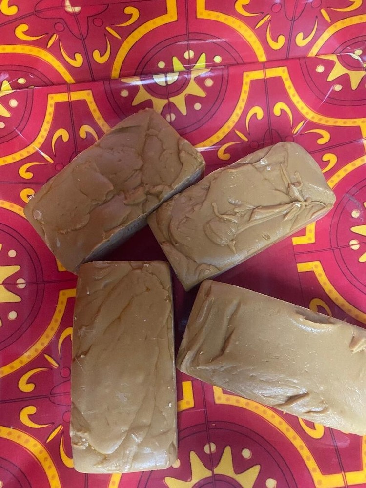 Butterscotch Fudge *nut free* 1/2 pound