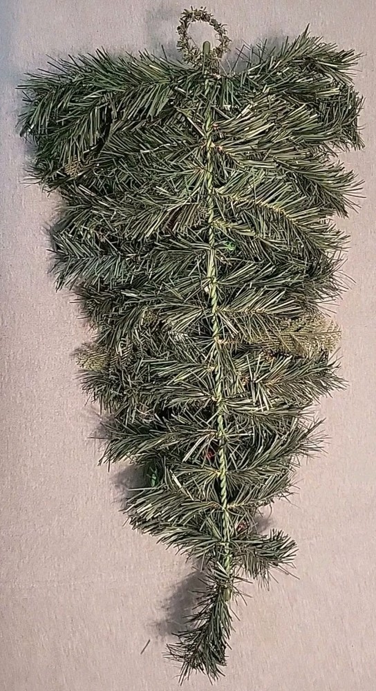 Christmas [Tree] Pine Wreath w/ Mixed Ornaments - Multicolored (Changeable)