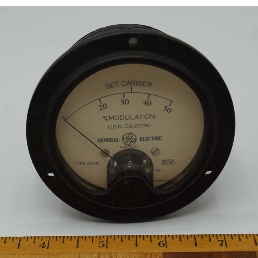 General Electric % Modulation Meter Type DO-41 Model ADL207