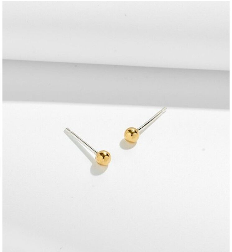 Madewell- 14k Gold Plated Silver- Circle Stud Earrings- NWT- $38