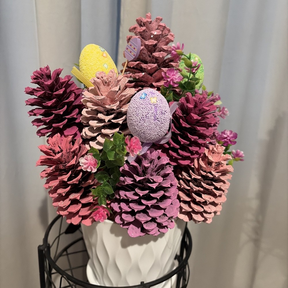 Easter Bouquet 15 cones (only) Assorted sizes/sticks/glitter