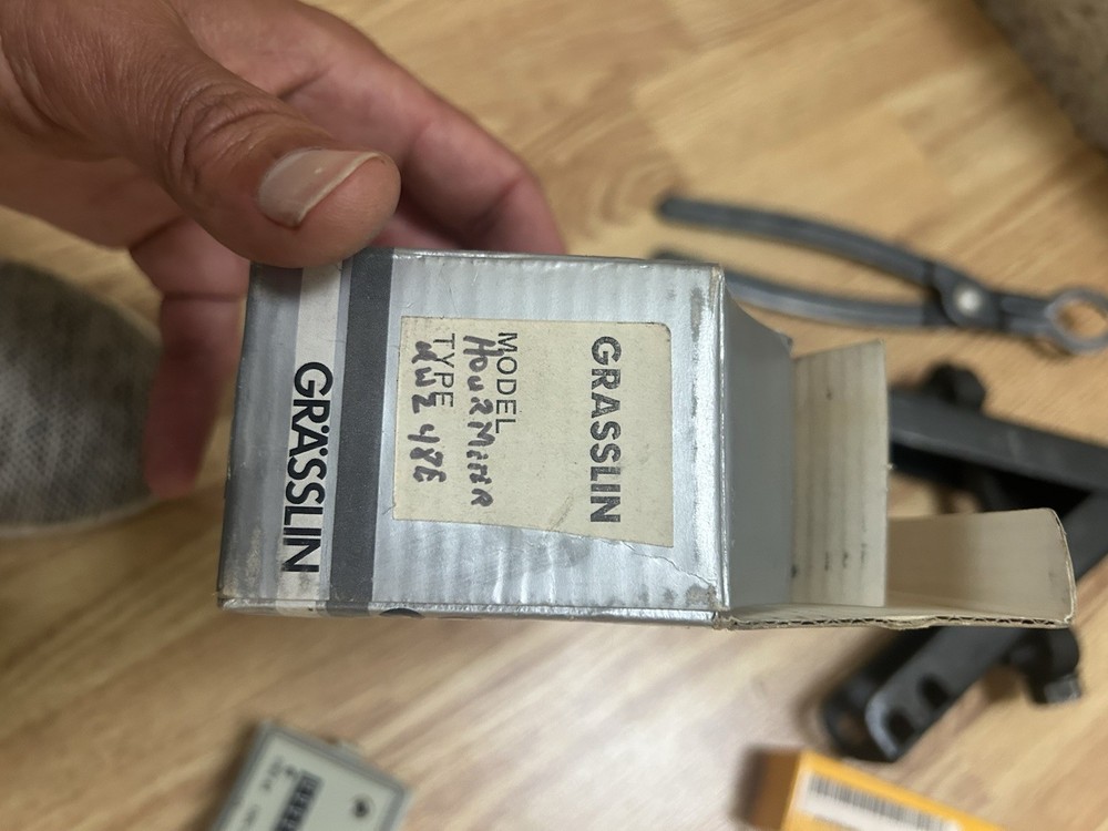 grasslin timer UWZ48E-120v Hour Timer