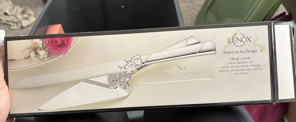 Lennox Wedding Cake Cutters