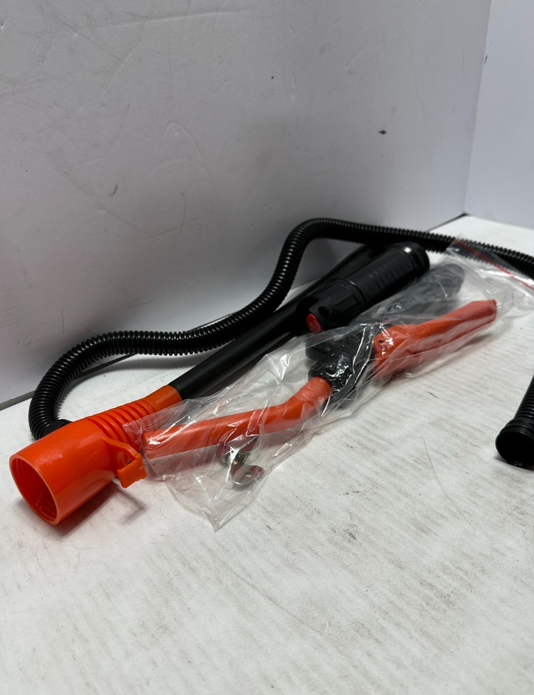 Liquid Transfer Pump Flow Control Nozzle by 6AA Battery Powered