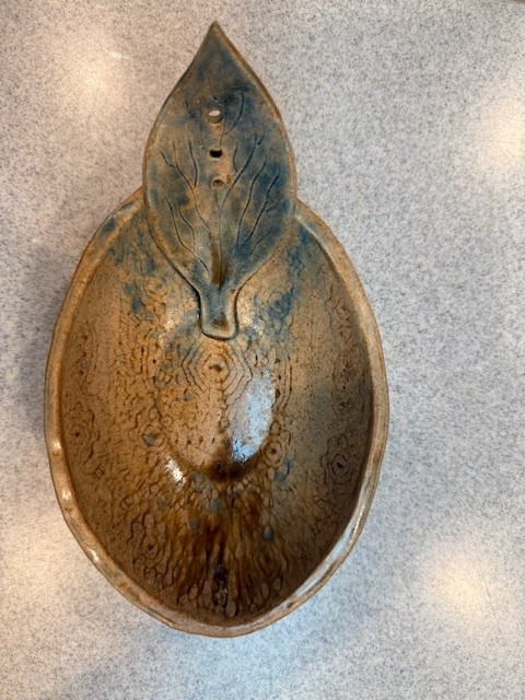 Handmade Ceramic Leaf Shaped Herb Stripper Bowl: Kitchen Tool  New