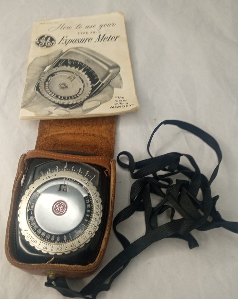 General Electric Exposure Meter Type PR-1 & Leather Case Unknown Cond. W/ Manual