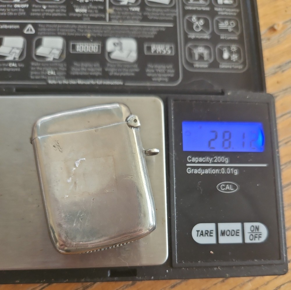 |Hallmarked Silver Antique Vesta Case Birmingham Makers W.H.H