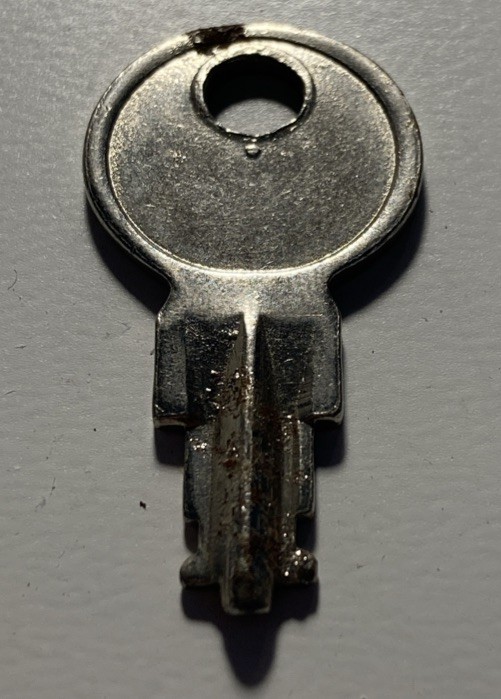 1 Long # 033 Suitcase Trunk Key
