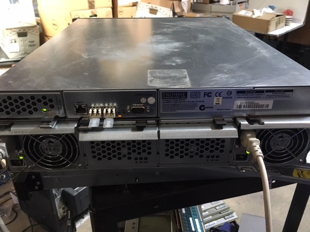 PROMISE VTRAK M500F No HDD SCSI RAID ARRAY SATA DRIVE with Caddy