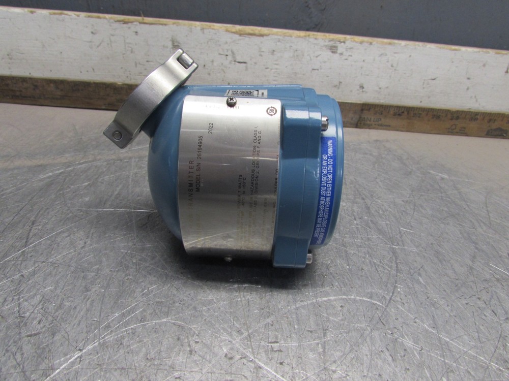 New! Micro Motion 2400SIA11B2EZZZ, HART Transmitter, 1" Tri-Clamp, MAKE OFFER!