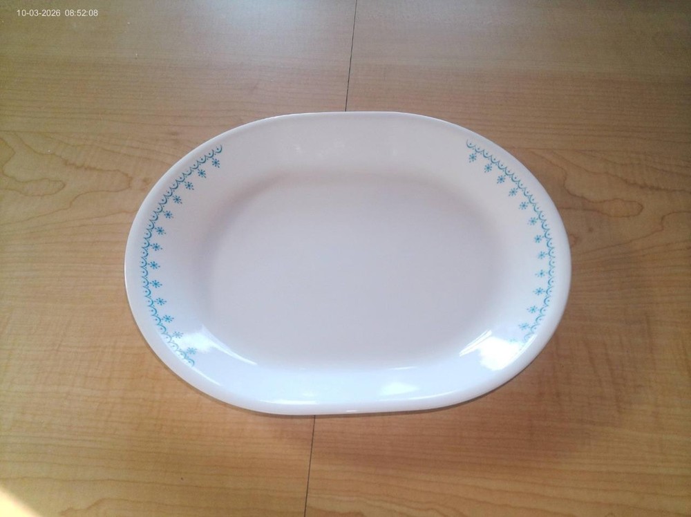 1 Corelle Corning Ware Blue Snowflake Oval Serving Platter 10" X 12"