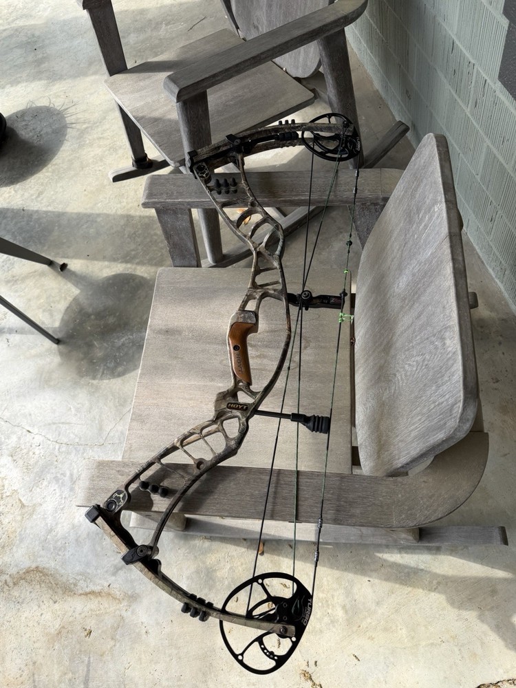 Hoyt Nitrum Turbo Compound Bow