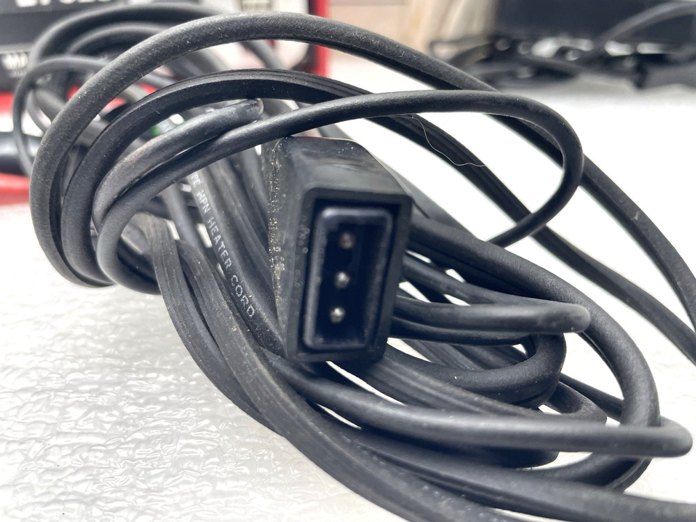 NICE MAC TOOLS ET925 AUTO ENGINE ANALYZER TACH DWELL VOLTS AMPS OHMS LEADS