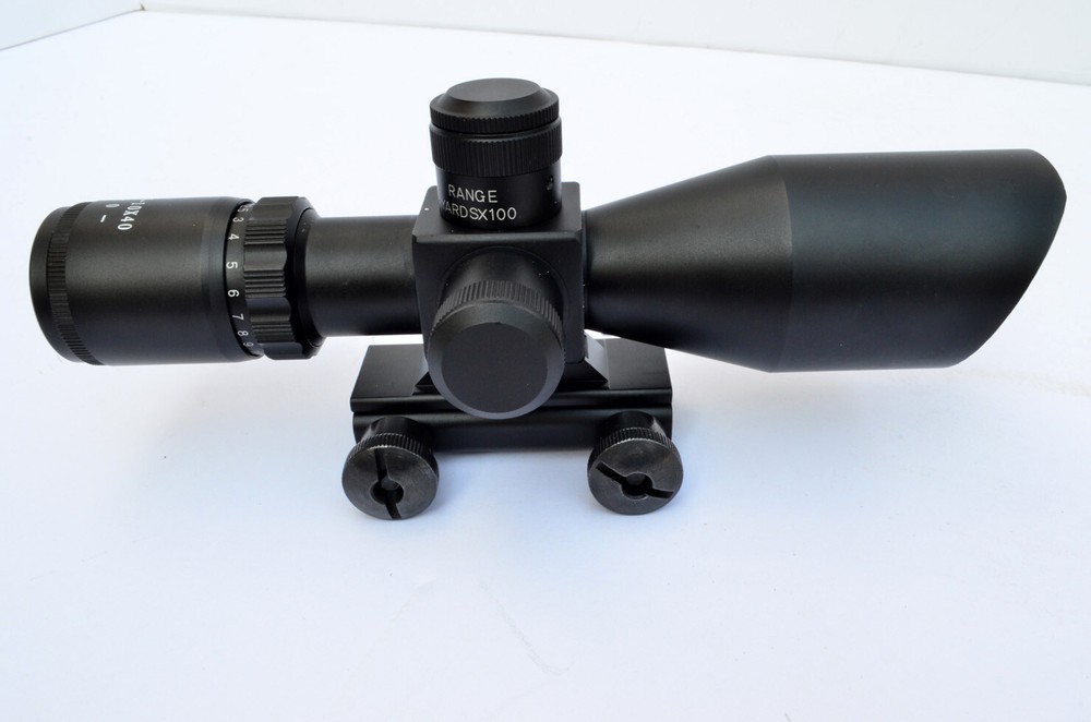Adjustable 2.5-10x40 Compact Rifle Scope with Illuminated Mil-Dot Reticles