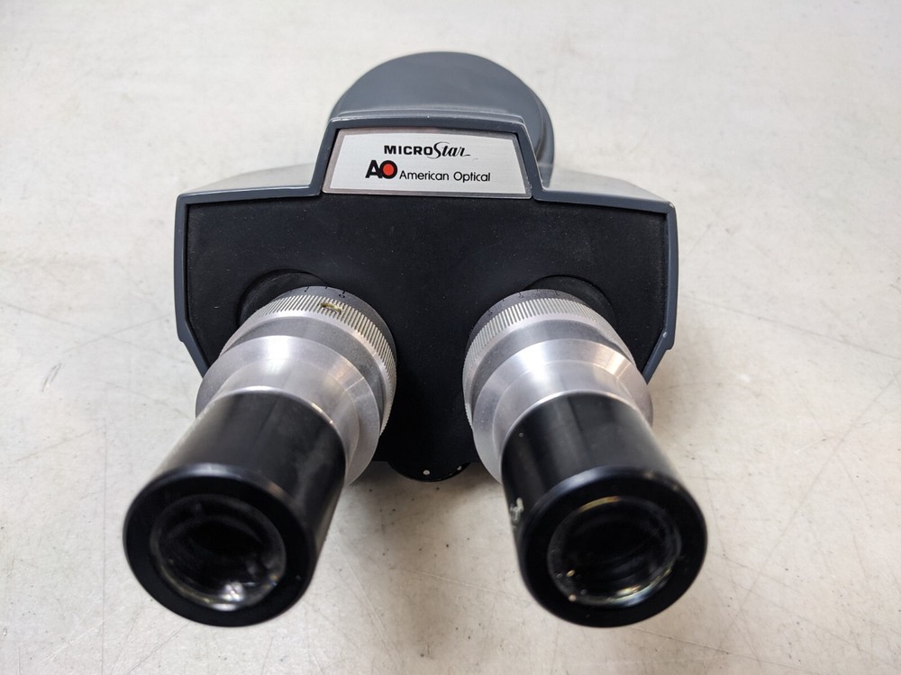 AMERICAN OPTICAL MICROSTAR 110/120 MICROSCOPE BINOCULAR HEAD WITH EYEPIECES