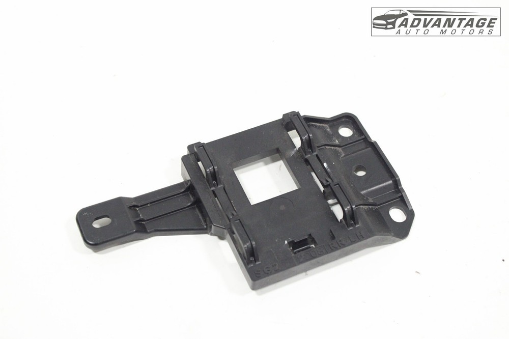2023-2025 KIA NIRO EV REAR LEFT SIDE BLIND SPOT RADAR SENSOR MODULE BRACKET OEM