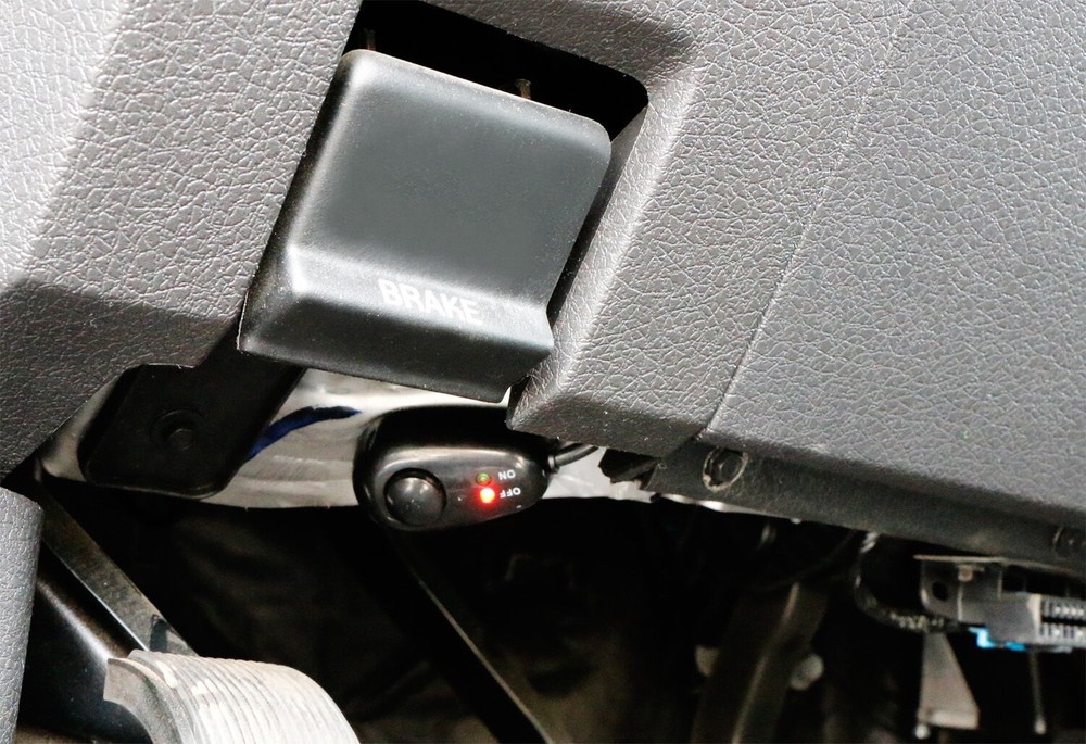 Water Drop Shape 12V Push Button Switch With Red/Green LED Indicator Lights