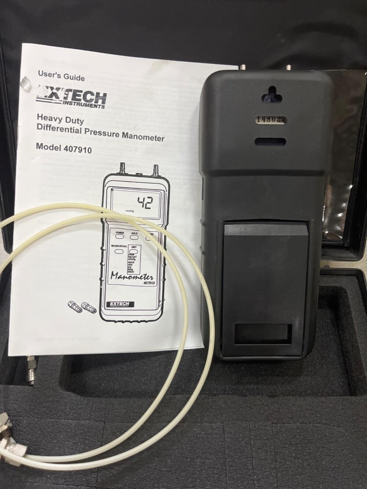 Extech 407910 Digital Manometer