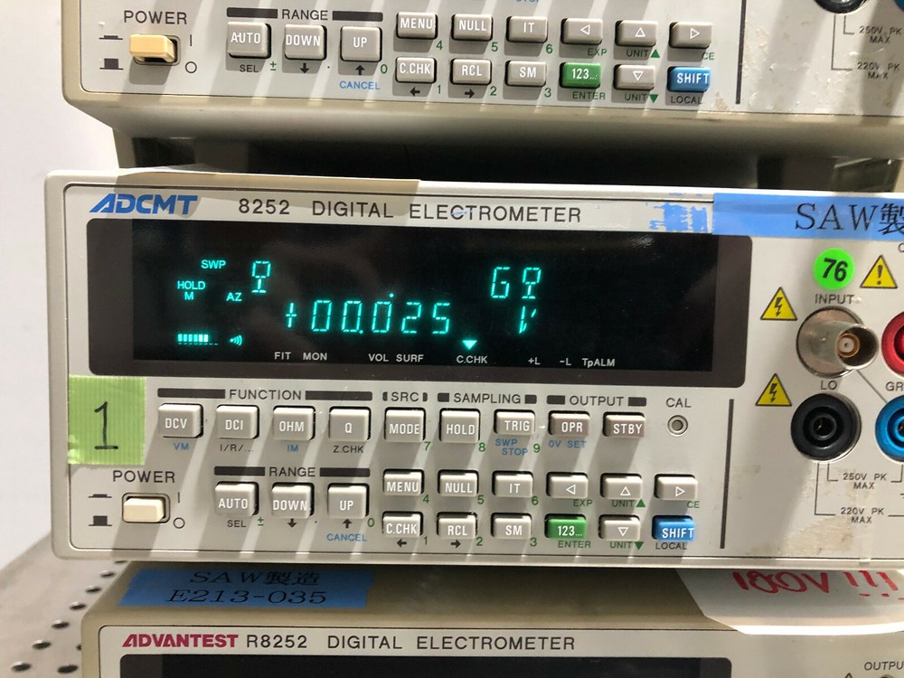 ADCMT Advantest 8252 R8252 Digital Electrometer