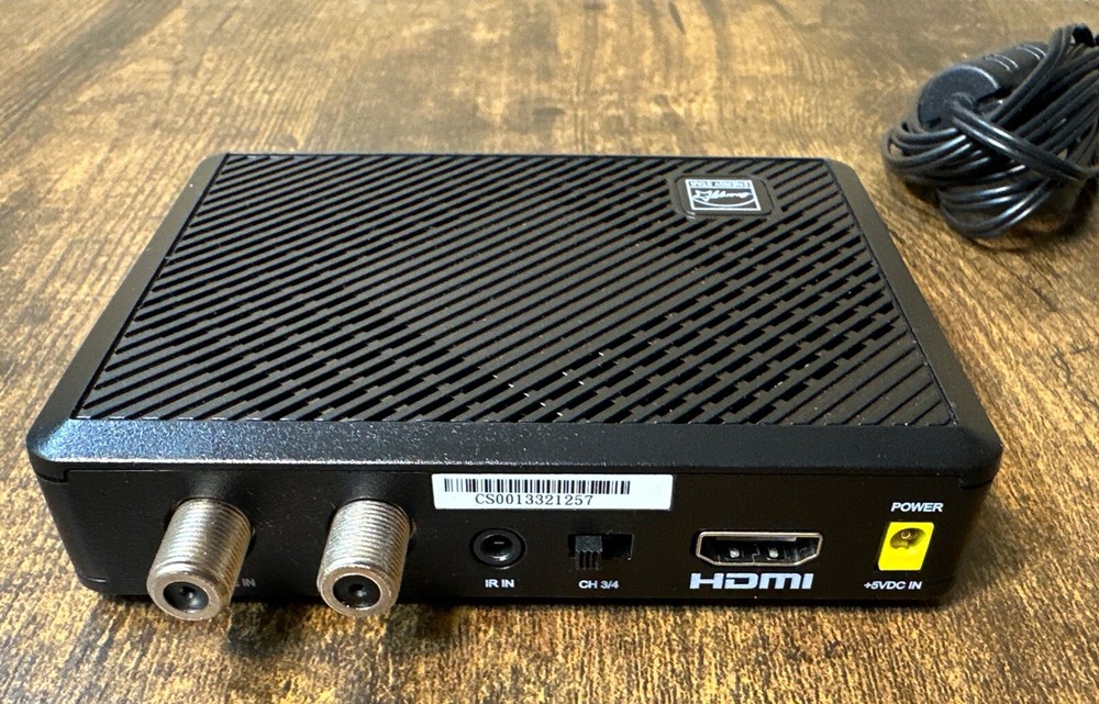 Cisco DTA 271HD Digital Transmitter Adapter TWC Converter Box w/Remote & Power