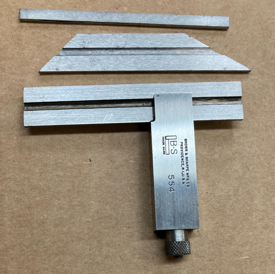 Brown & Sharpe No. 554 Adjustable Square