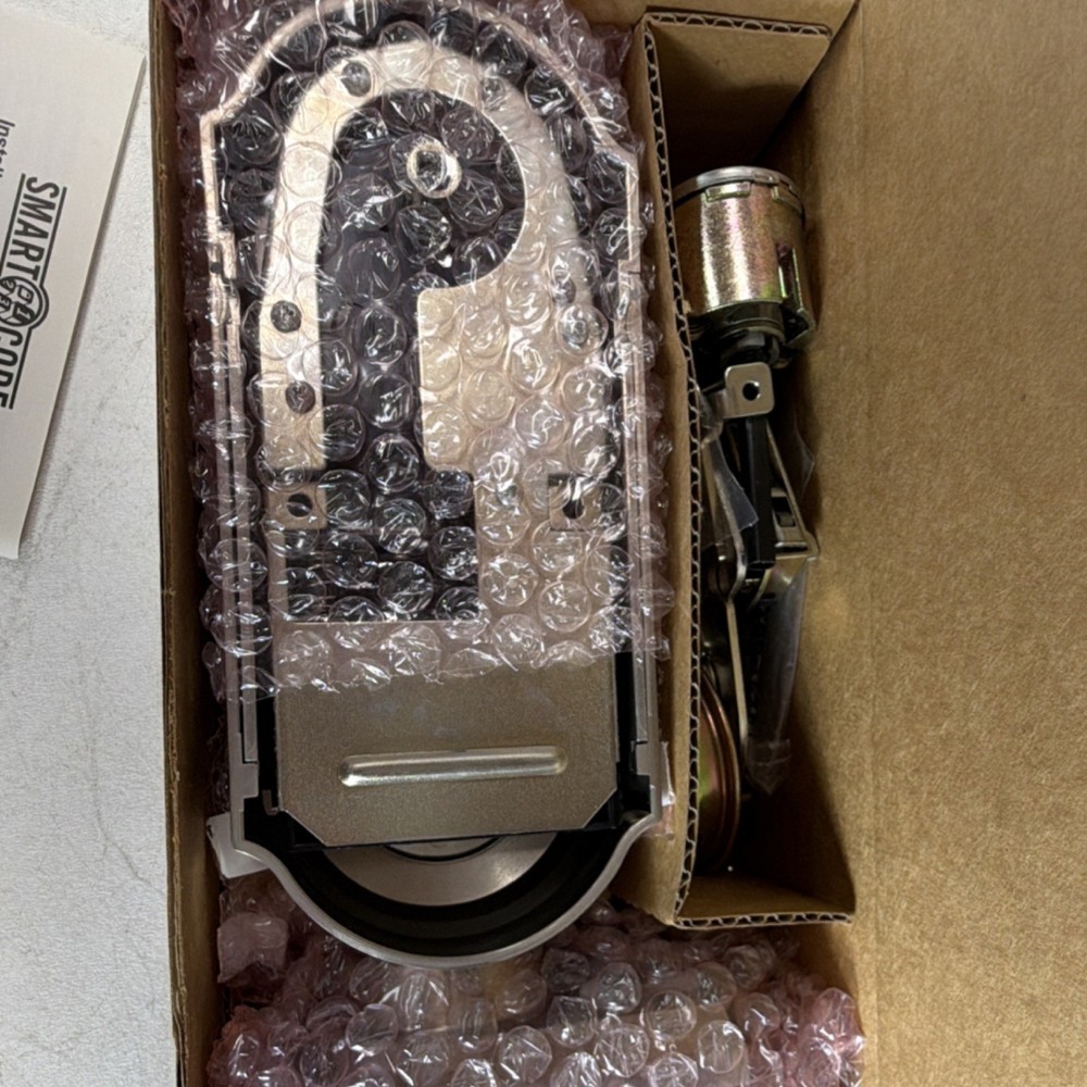 Kwikset SmartCode Silver Satin Keyless Touchpad Deadbolt Lock Front Door